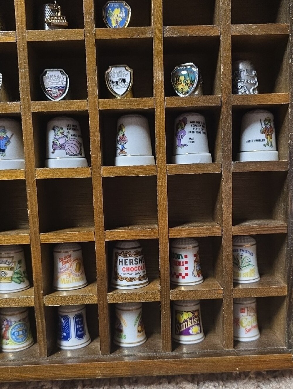 Thimble Collection - Picture 10 of 10